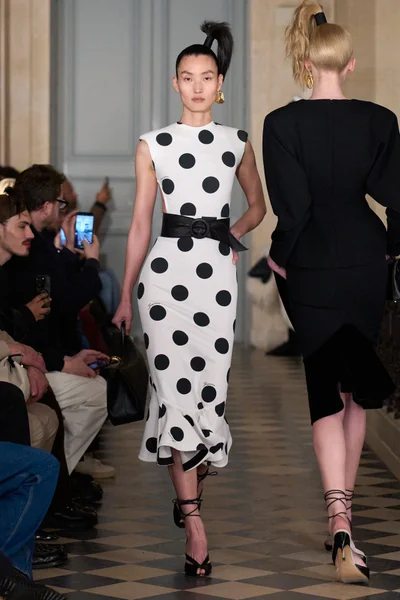 Look 47